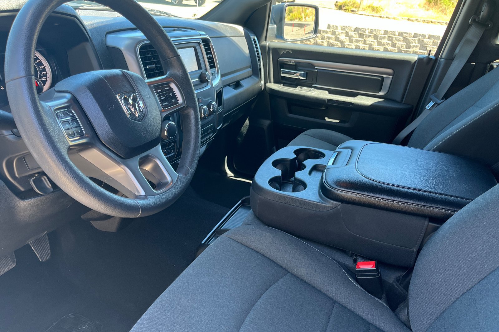 Used 2024 RAM 1500 Warlock AWD/4WD image 5
