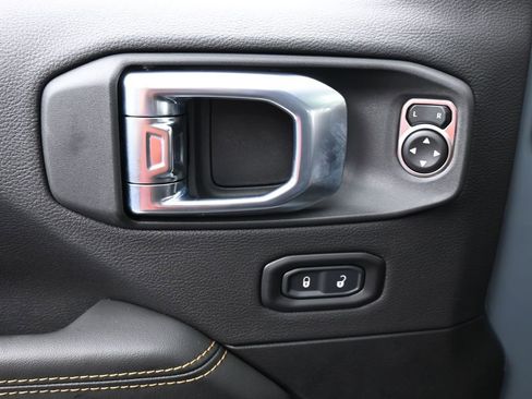 New 2026 Jeep Gladiator Sport image 14