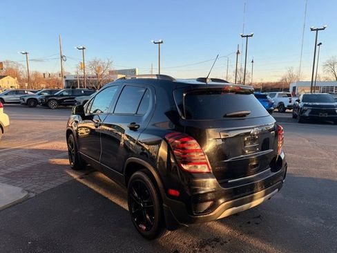Certified 2021 Chevrolet Trax LT w/ Redline Edition image 5