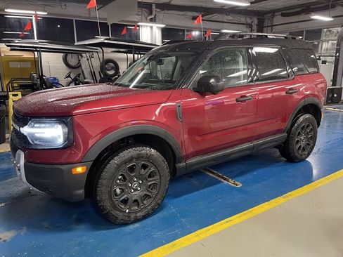 Used 2025 Ford Bronco Sport Badlands image 7