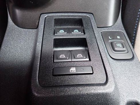 Used 2022 Ford Bronco Wildtrak AWD/4WD image 15