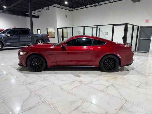Used 2017 Ford Mustang GT Premium w/ GT Performance Package image 8
