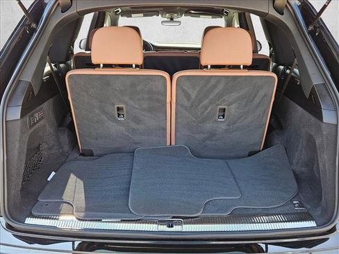 Used 2022 Audi Q7 3.0T Prestige image 6