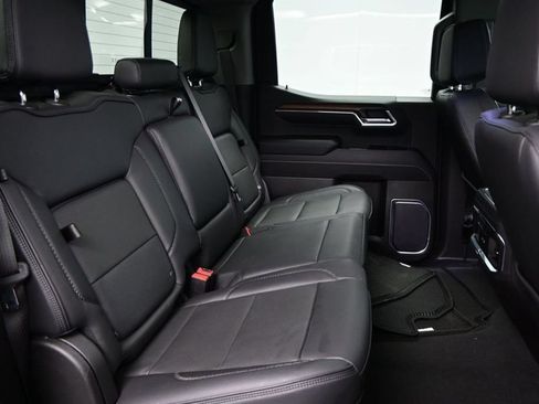 Used 2024 GMC Sierra 1500 Denali w/ Denali Reserve Package RWD image 18