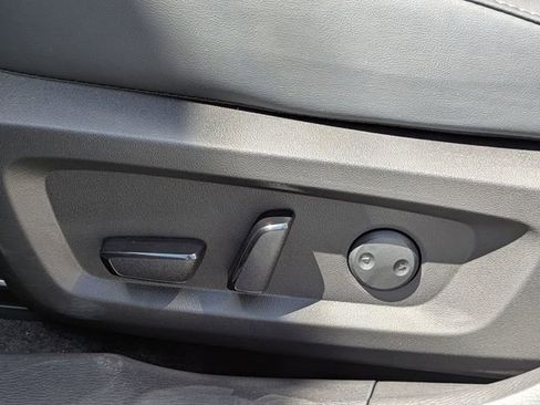 New 2026 Mitsubishi Outlander SE image 22