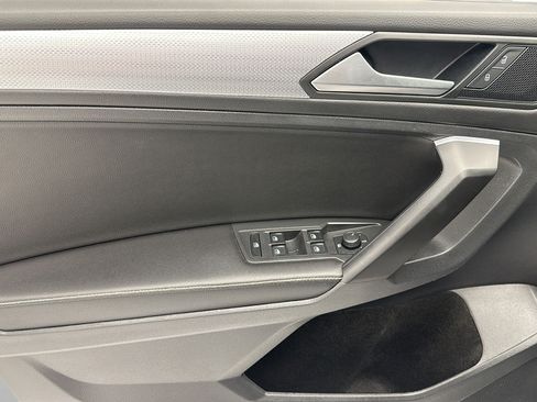 Used 2023 Volkswagen Tiguan S AWD/4WD image 12