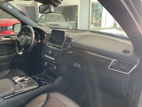 Used 2017 Mercedes-Benz GLE 350 4MATIC image 32