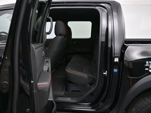 Used 2023 Nissan Frontier PRO-4X w/ Tow Package AWD/4WD image 22