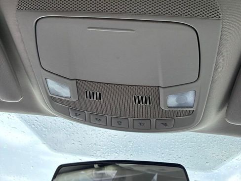 Used 2018 Ford Fusion SE w/ Fusion SE Technology Package FWD image 39