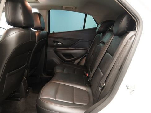 Used 2019 Buick Encore Essence AWD/4WD image 26