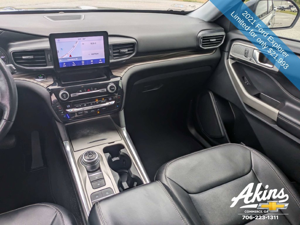 Used 2021 Ford Explorer Limited w/ Equipment Group 301A RWD image 18