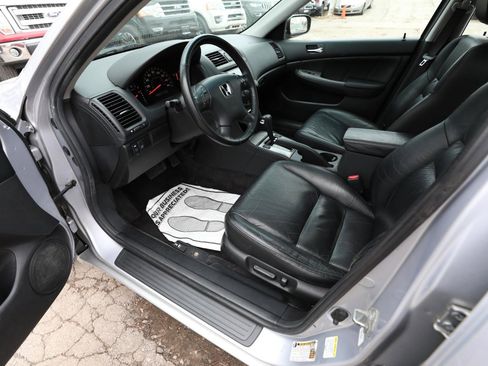 Used 2004 Honda Accord EX image 15