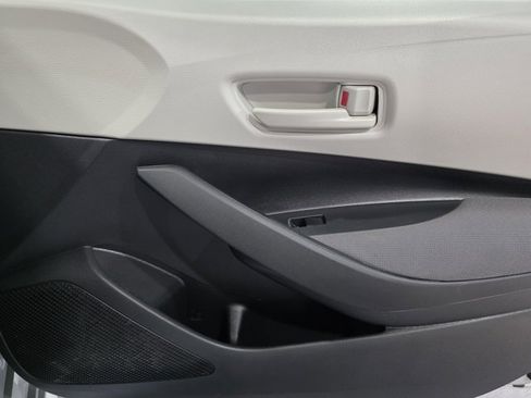 Used 2023 Toyota Corolla LE image 13