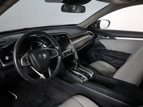Used 2019 Honda Civic EX image 27