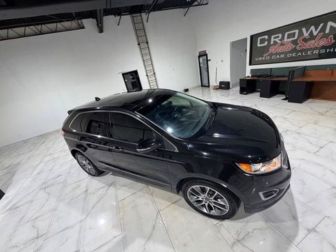 Used 2015 Ford Edge Titanium w/ Equipment Group 301A AWD/4WD image 5