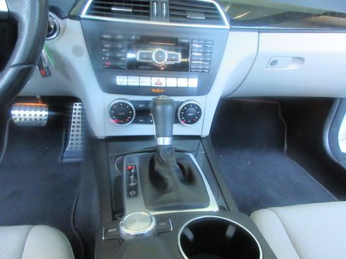 Used 2013 Mercedes-Benz C 350 Sport image 48