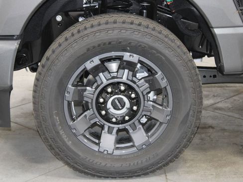 New 2026 Ford F250 XL AWD/4WD image 18
