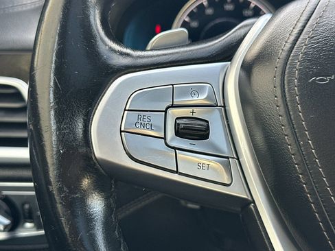 Used 2019 BMW 740i w/ M Sport Package image 27