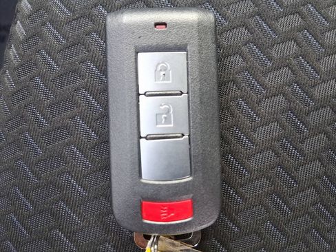 Used 2026 Mitsubishi Eclipse Cross AWD image 32