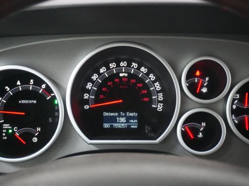 Used 2011 Toyota Sequoia Platinum image 22