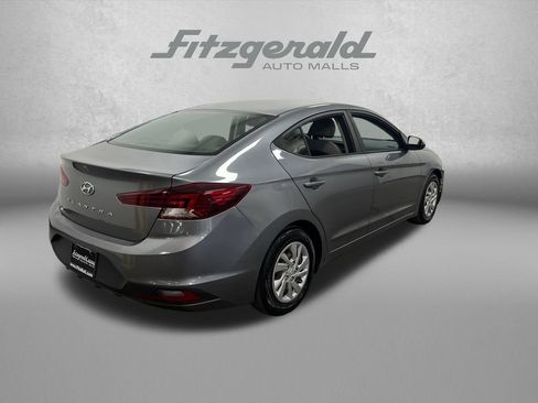 Used 2019 Hyundai Elantra SE FWD image 7