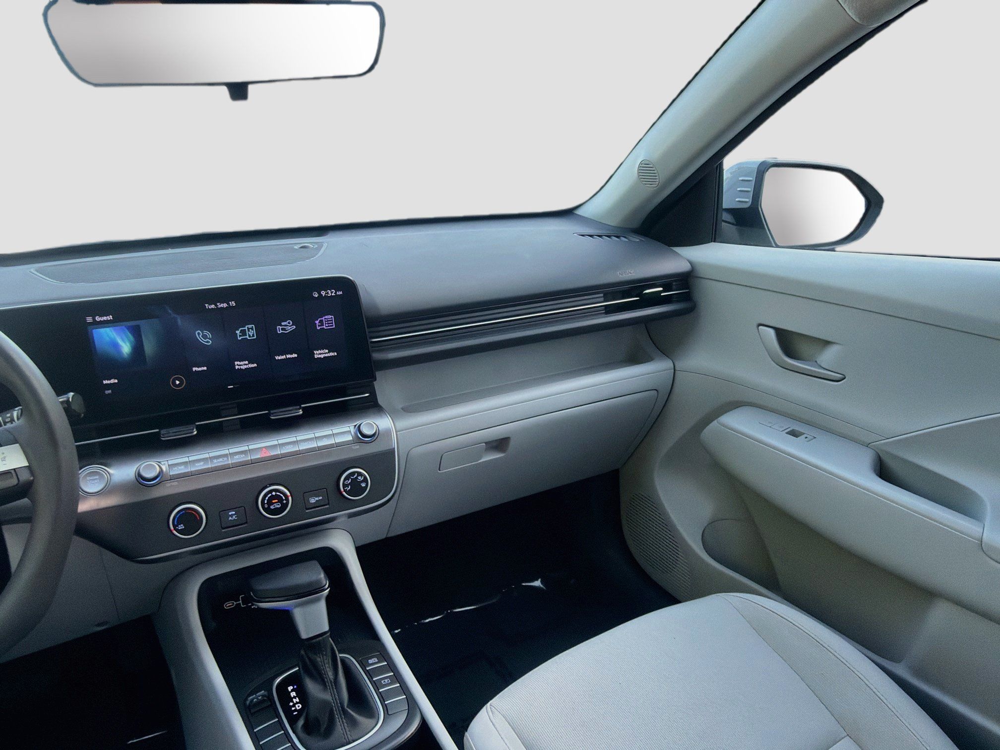 Used 2024 Hyundai Kona SE FWD image 19