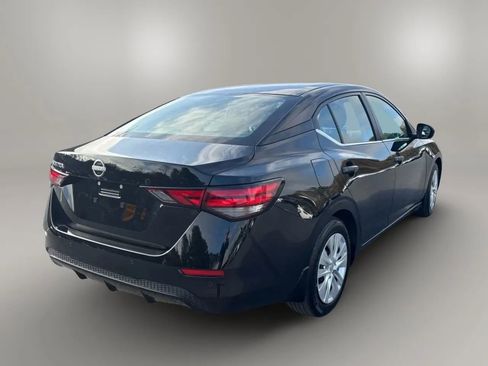 Used 2025 Nissan Sentra S image 9