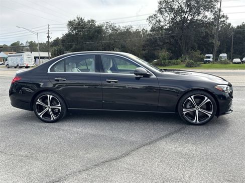 Used 2025 Mercedes-Benz C 300 C 300 image 6