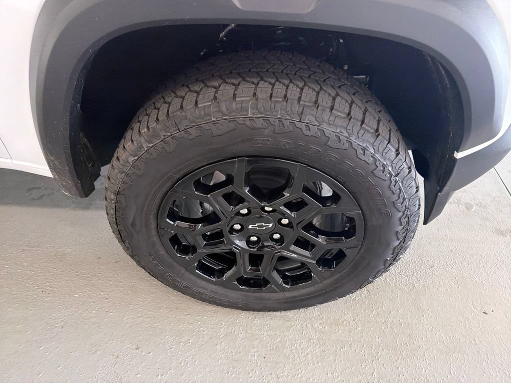 New 2026 Chevrolet Colorado Trail Boss AWD/4WD image 4