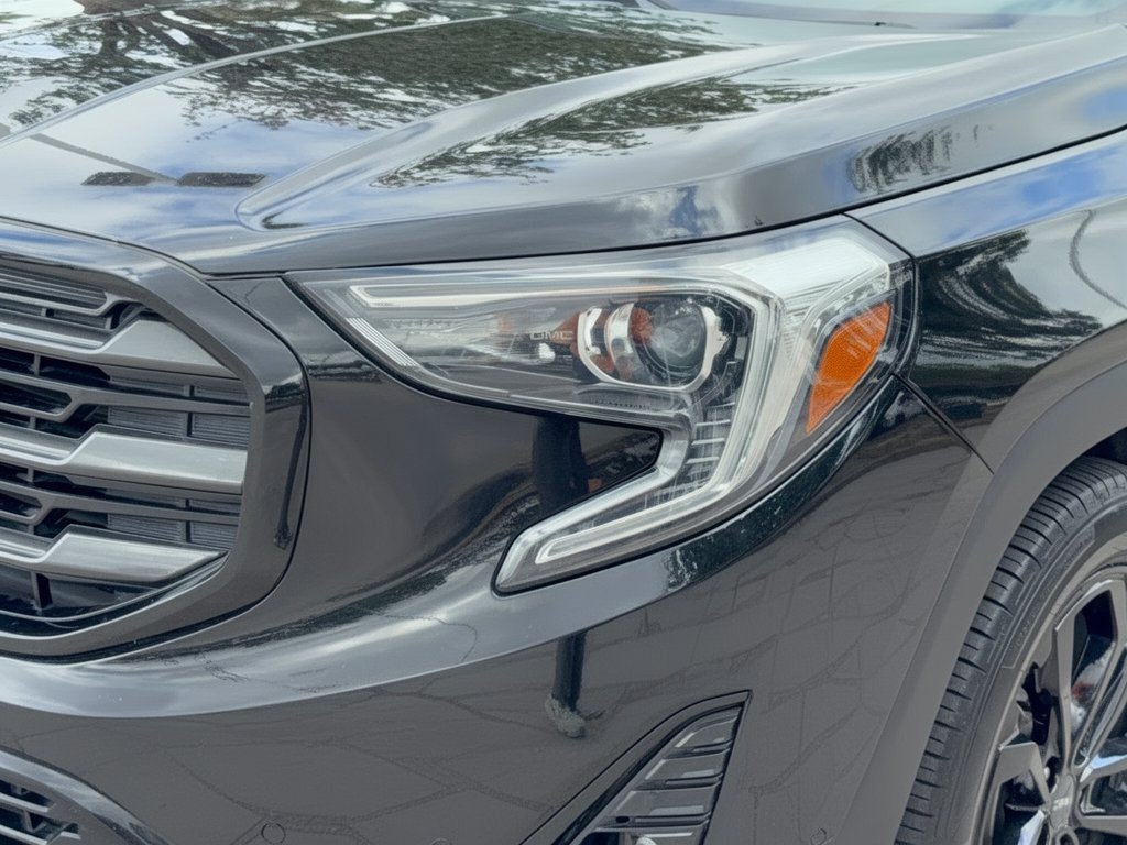 Used 2020 GMC Terrain SLT w/ Preferred Package FWD image 12