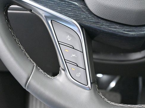 Certified 2025 Cadillac XT5 Premium Luxury image 19