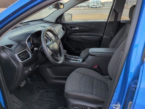 Used 2024 Chevrolet Equinox LT image 7