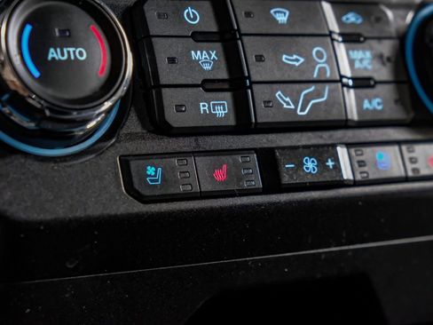 Used 2020 Ford F250 Lariat image 27