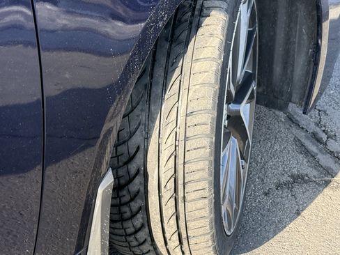 Certified 2022 Toyota Corolla SE w/ SE Premium Package image 12