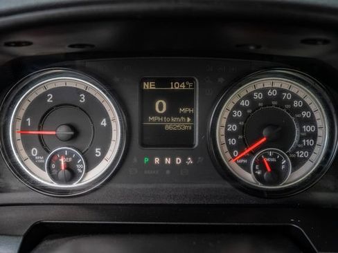 Used 2018 RAM 3500 Tradesman w/ Chrome Appearance Group AWD/4WD image 25