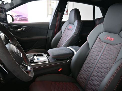 New 2026 Audi RS Q8 performance image 32