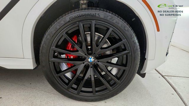Used 2024 BMW X6 xDrive40i w/ M Sport Professional Package AWD/4WD image 77