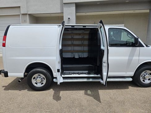Used 2024 Chevrolet Express 2500 w/ Driver Convenience Package RWD image 7