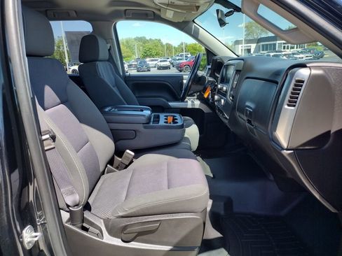Used 2017 Chevrolet Silverado 1500 LT AWD/4WD image 9