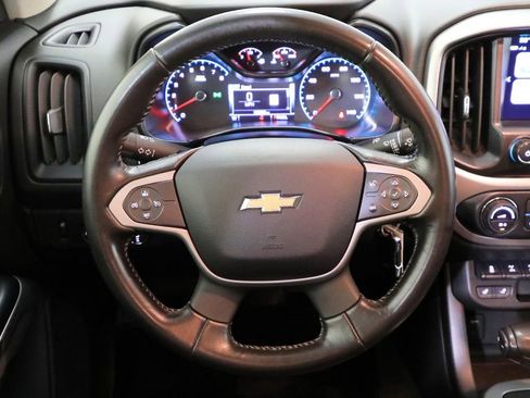 Used 2018 Chevrolet Colorado ZR2 AWD/4WD image 3