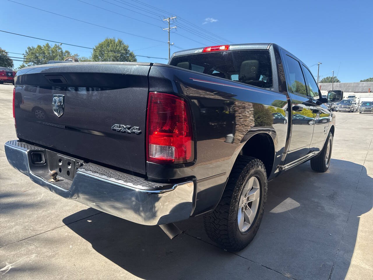 Used 2021 RAM 1500 Tradesman w/ Chrome Appearance Group AWD/4WD image 6
