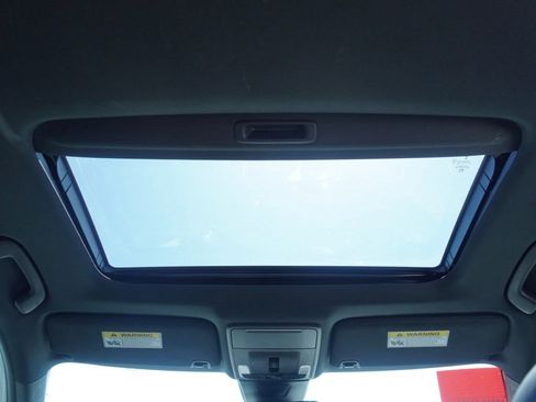 Used 2022 Honda Civic Sport Touring image 29