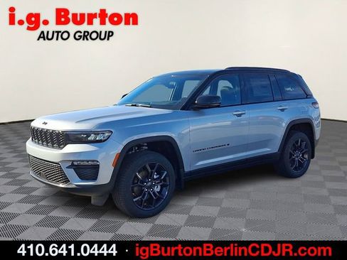 New 2025 Jeep Grand Cherokee Limited w/ MOPAR Finishing Package image 2
