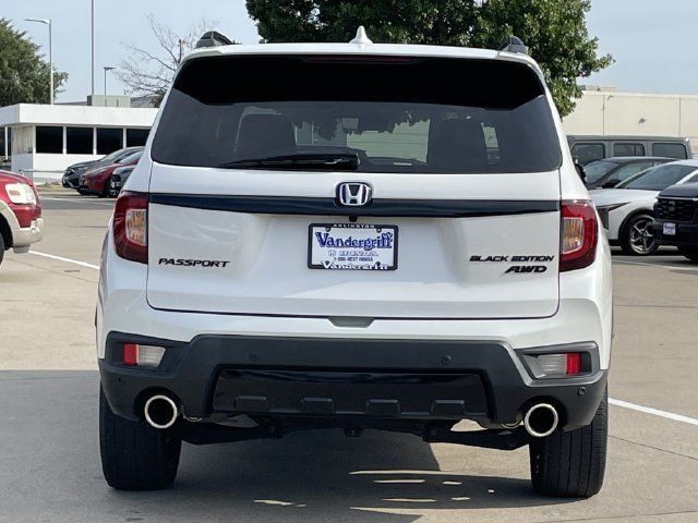 Used 2024 Honda Passport Black Edition image 5