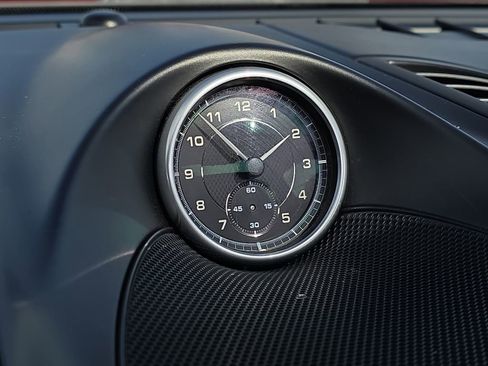 Used 2016 Porsche Cayenne GTS image 27