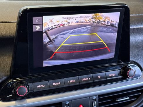 Used 2023 Kia Forte LXS w/ LXS Technology Package image 17