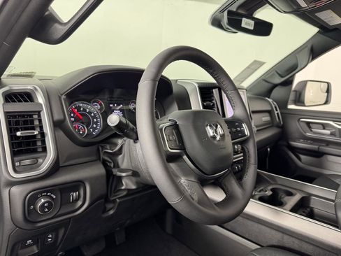 New 2026 RAM 1500 Big Horn AWD/4WD image 6
