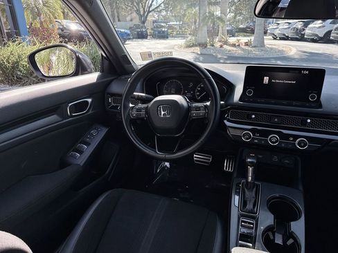 Used 2022 Honda Civic Sport image 17