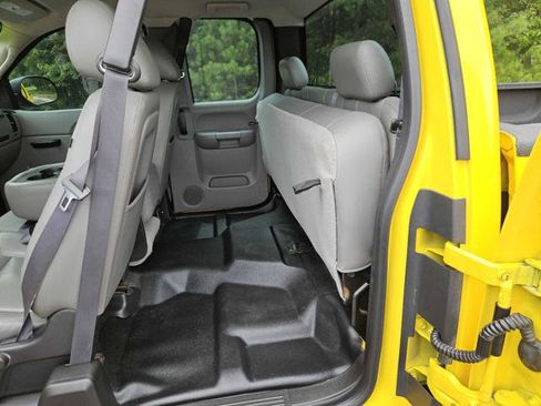 Used 2012 Chevrolet Silverado 1500 W/T AWD/4WD image 28