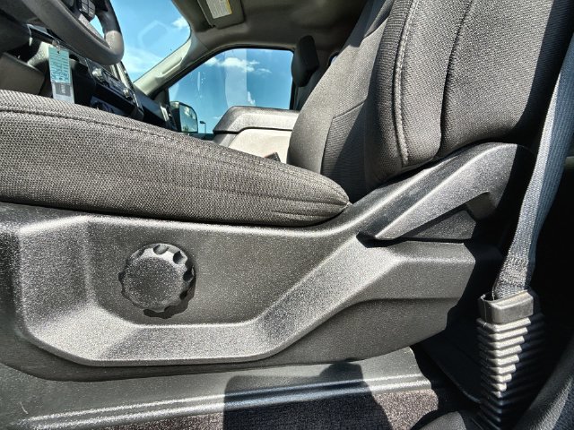 Used 2019 Ford F150 XL w/ Equipment Group 101A Mid RWD image 12